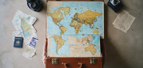 Como economizar dinheiro em viagens internacionais sem comprometer a experiência